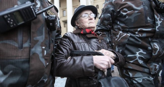 «Не плати, не работай, не подчиняйся». Интервью с Ниной Багинской, символом белорусского протеста - «Политика»